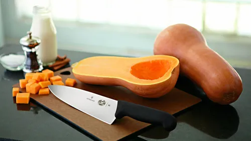 Victorinox Fibrox 8-Inch Chef’s Knife Review: The Unbeatable Kitchen Workhorse